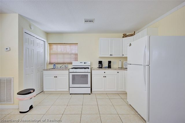 2600 Lake Josephine Drive, Sebring, FL 33875