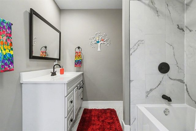 22415 Bedford Road, Battle Creek, MI 49017