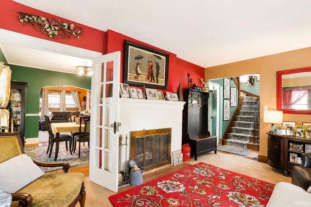 556 River Avenue, South Bend, IN 46601