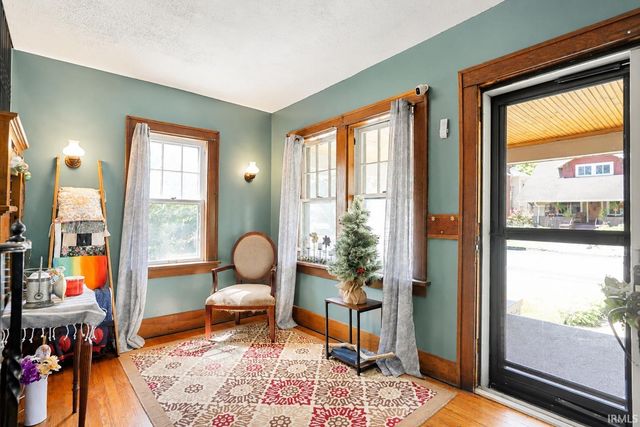 556 River Avenue, South Bend, IN 46601