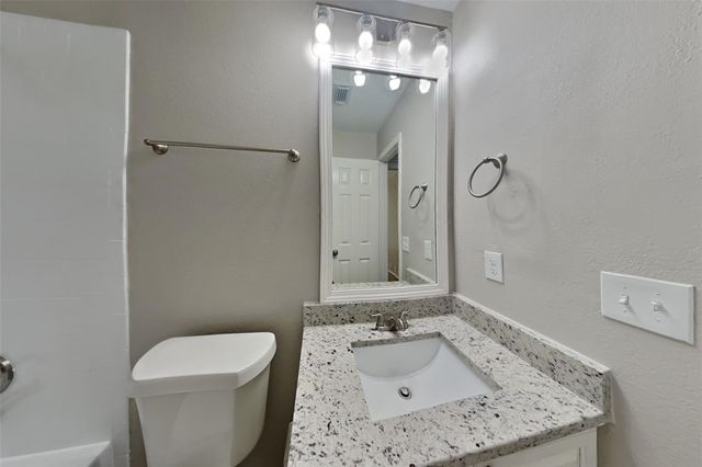 6715 Atasca South Court, Humble, TX 77346