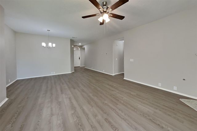 6715 Atasca South Court, Humble, TX 77346
