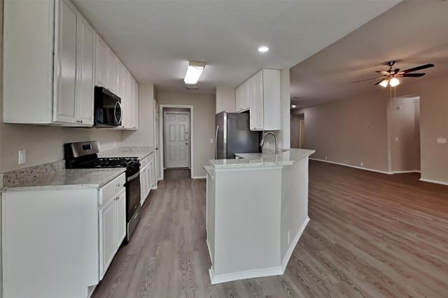 6715 Atasca South Court, Humble, TX 77346