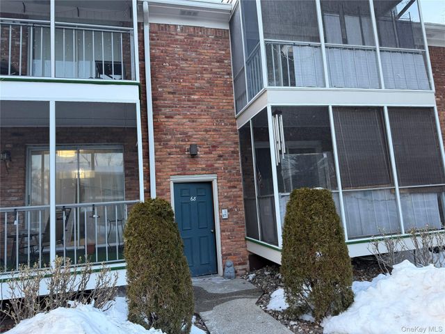 68 Bon Aire Circle P 10, Suffern, NY 10901
