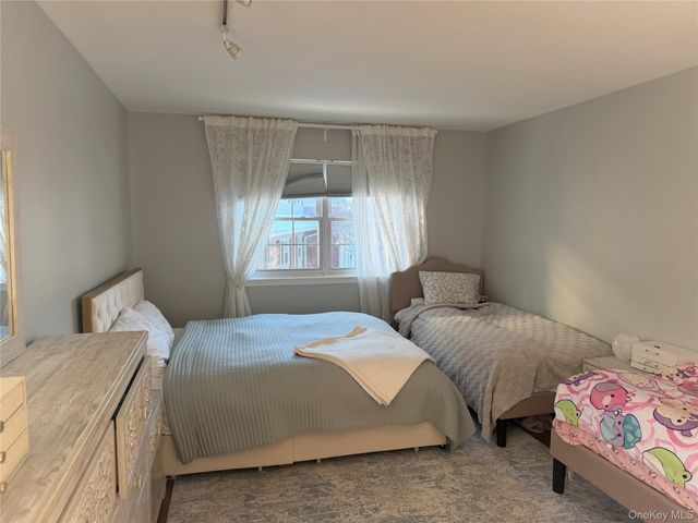 68 Bon Aire Circle P 10, Suffern, NY 10901