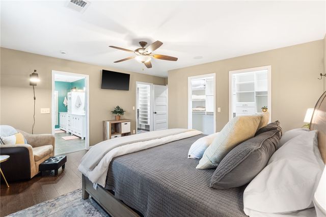 9248 E McNelly Road, Bentonville, AR 72712