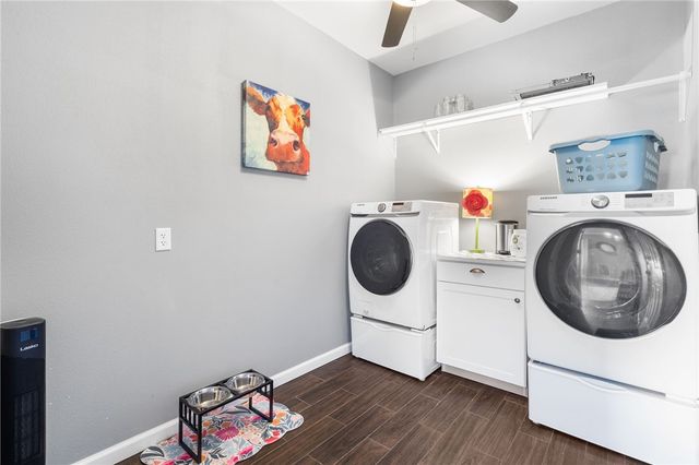 9248 E McNelly Road, Bentonville, AR 72712