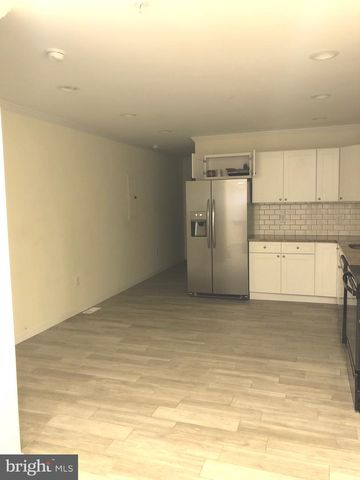 2524 S 3RD ST, Philadelphia, PA 19148