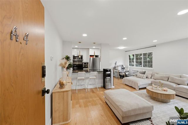 89-93 Teaneck Road A4, Ridgefield Park, NJ 07660