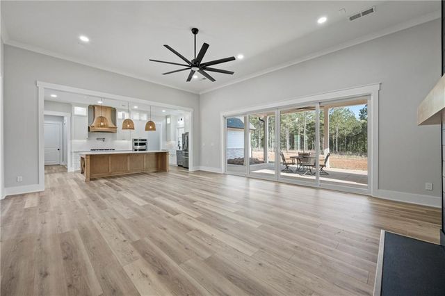 1663 Watkins Farm Road, Nicholson, GA 30565