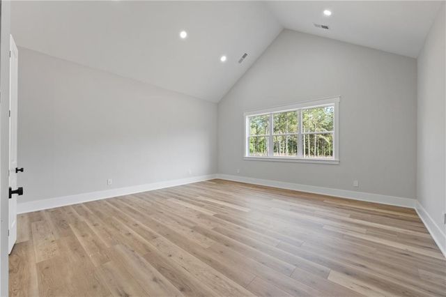 1663 Watkins Farm Road, Nicholson, GA 30565