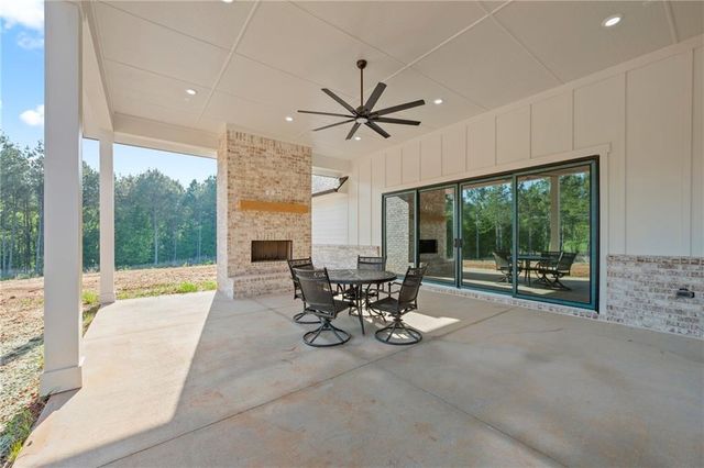 1663 Watkins Farm Road, Nicholson, GA 30565