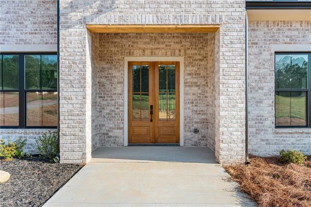 1663 Watkins Farm Road, Nicholson, GA 30565