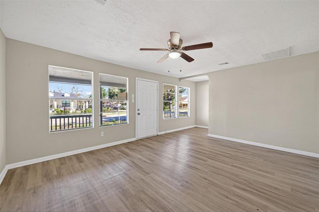 4626 Dewberry Street, Houston, TX 77021