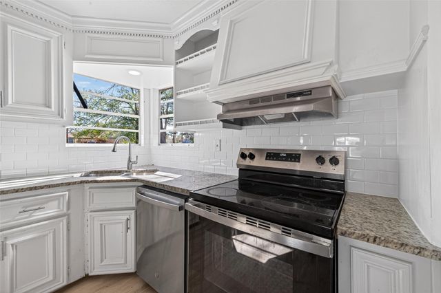 4626 Dewberry Street, Houston, TX 77021