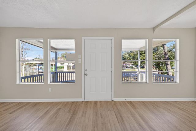 4626 Dewberry Street, Houston, TX 77021