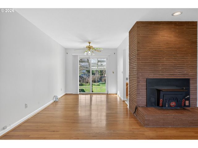 4506 Se ADAMS St, Milwaukie, OR 97222