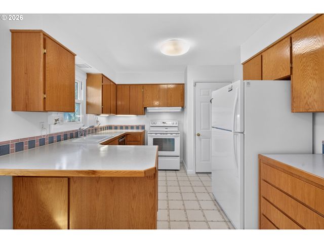 4506 Se ADAMS St, Milwaukie, OR 97222