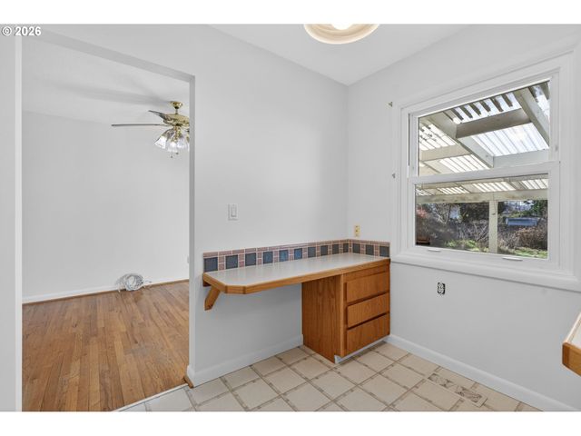 4506 Se ADAMS St, Milwaukie, OR 97222