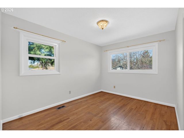 4506 Se ADAMS St, Milwaukie, OR 97222