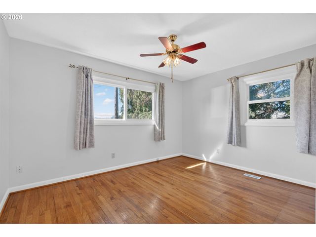 4506 Se ADAMS St, Milwaukie, OR 97222