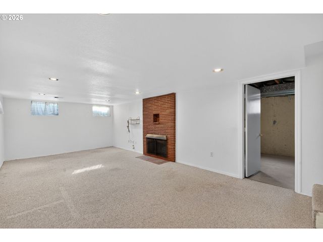 4506 Se ADAMS St, Milwaukie, OR 97222