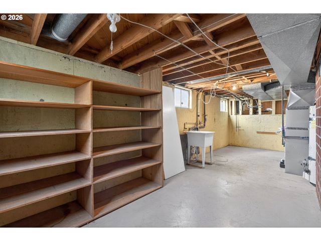 4506 Se ADAMS St, Milwaukie, OR 97222