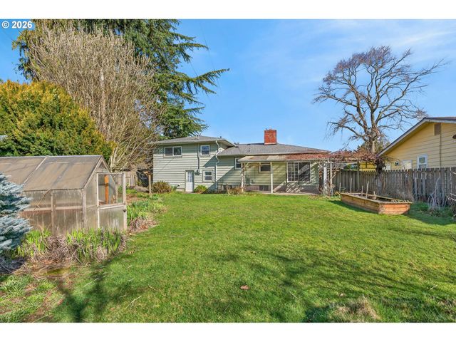 4506 Se ADAMS St, Milwaukie, OR 97222