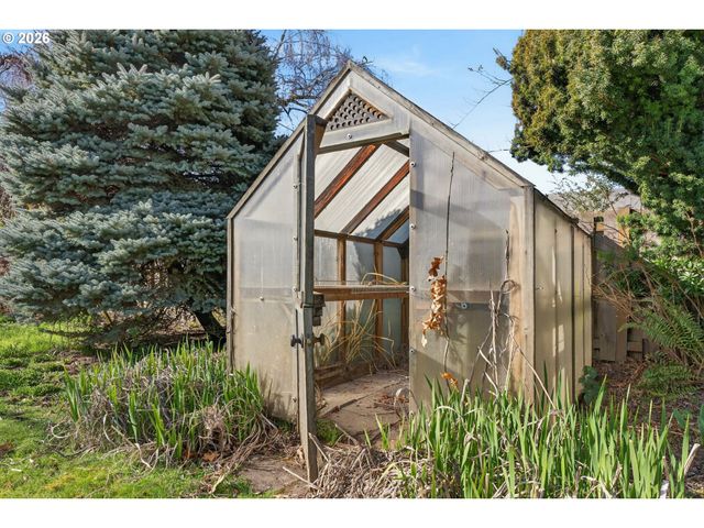 4506 Se ADAMS St, Milwaukie, OR 97222