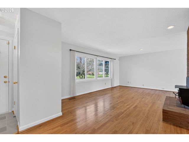 4506 Se ADAMS St, Milwaukie, OR 97222