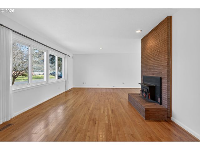 4506 Se ADAMS St, Milwaukie, OR 97222