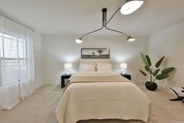 102 Saddlebrook, San Antonio, TX 78245