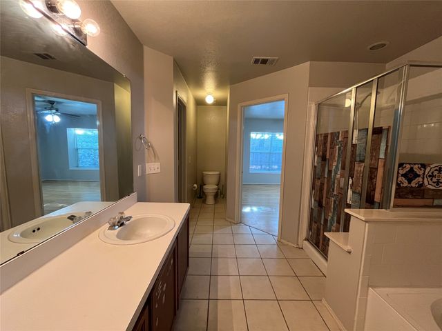 4201 Vinyard Way, Denton, TX 76226