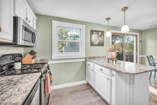 1045 Deleone Drive, Kent, OH 44240