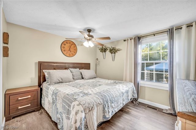 1045 Deleone Drive, Kent, OH 44240