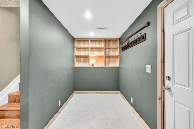 1045 Deleone Drive, Kent, OH 44240