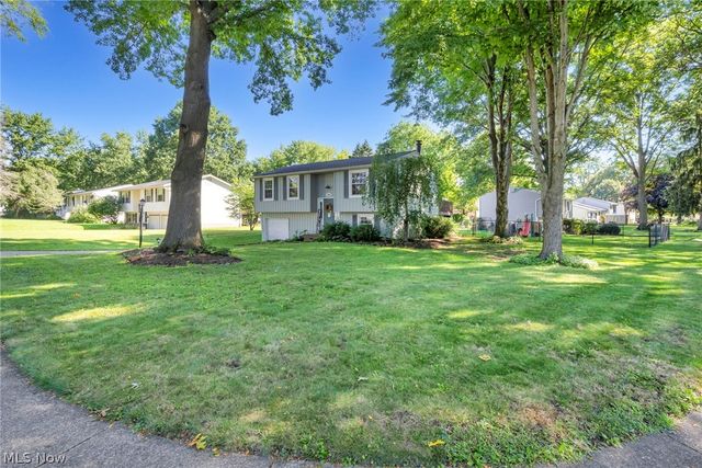 1045 Deleone Drive, Kent, OH 44240