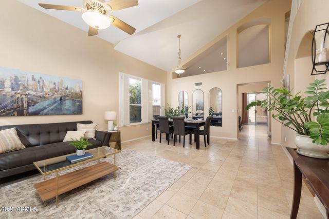 7452 W LOS GATOS Drive, Glendale, AZ 85310