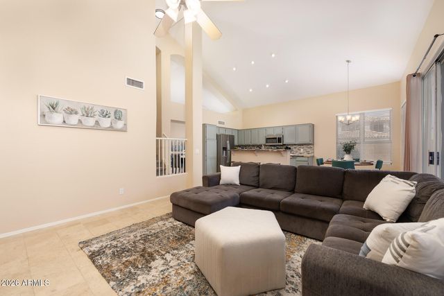 7452 W LOS GATOS Drive, Glendale, AZ 85310