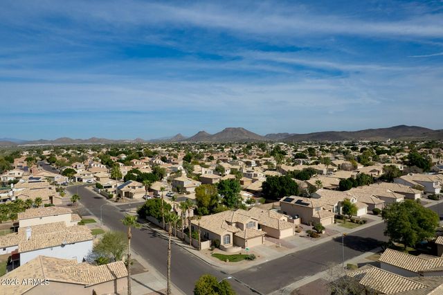 7452 W LOS GATOS Drive, Glendale, AZ 85310