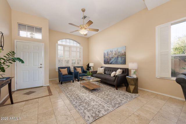 7452 W LOS GATOS Drive, Glendale, AZ 85310