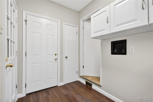 3519 Rue De Renard, Florissant, MO 63034