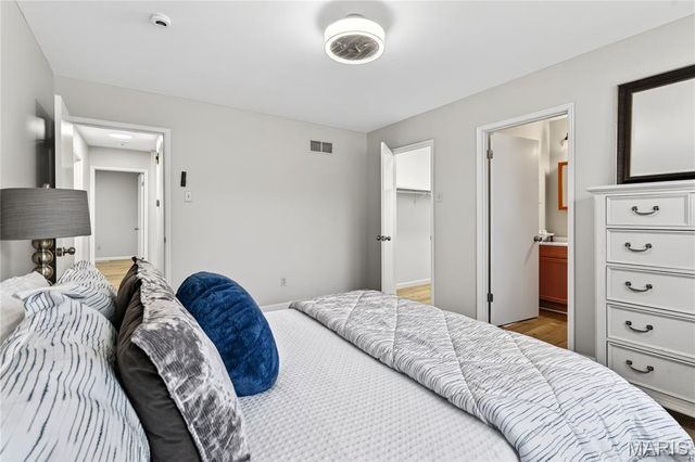 3519 Rue De Renard, Florissant, MO 63034