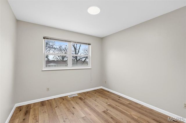 3519 Rue De Renard, Florissant, MO 63034