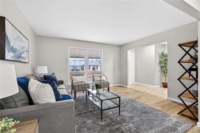 3519 Rue De Renard, Florissant, MO 63034