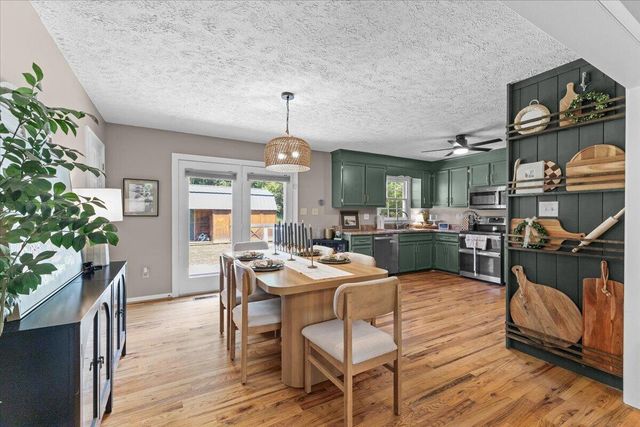 6415 Catawba Creek RD, Troutville, VA 24175