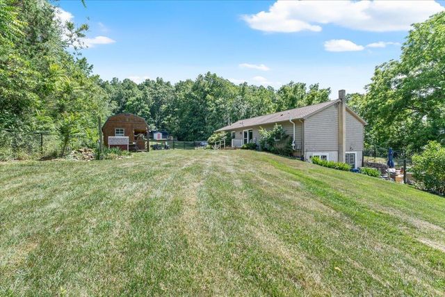 6415 Catawba Creek RD, Troutville, VA 24175