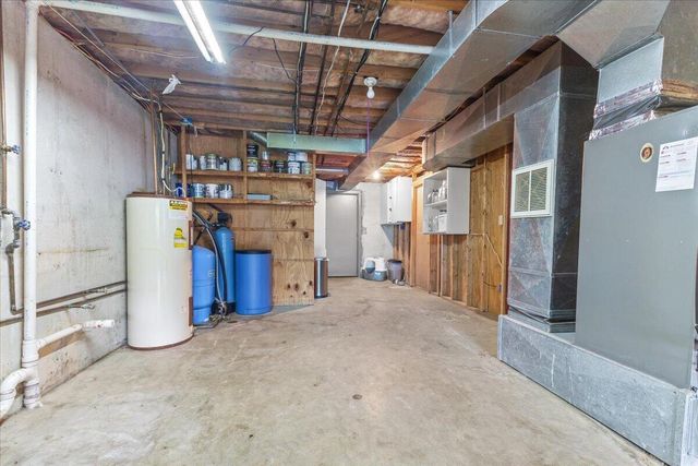 6415 Catawba Creek RD, Troutville, VA 24175