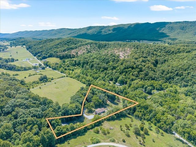 6415 Catawba Creek RD, Troutville, VA 24175