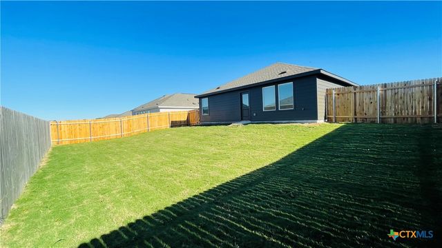 1122 Campbellton Drive, Bells, TX 76504